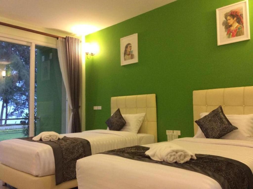 Greenseaview Resort Chong Chang Bagian luar foto